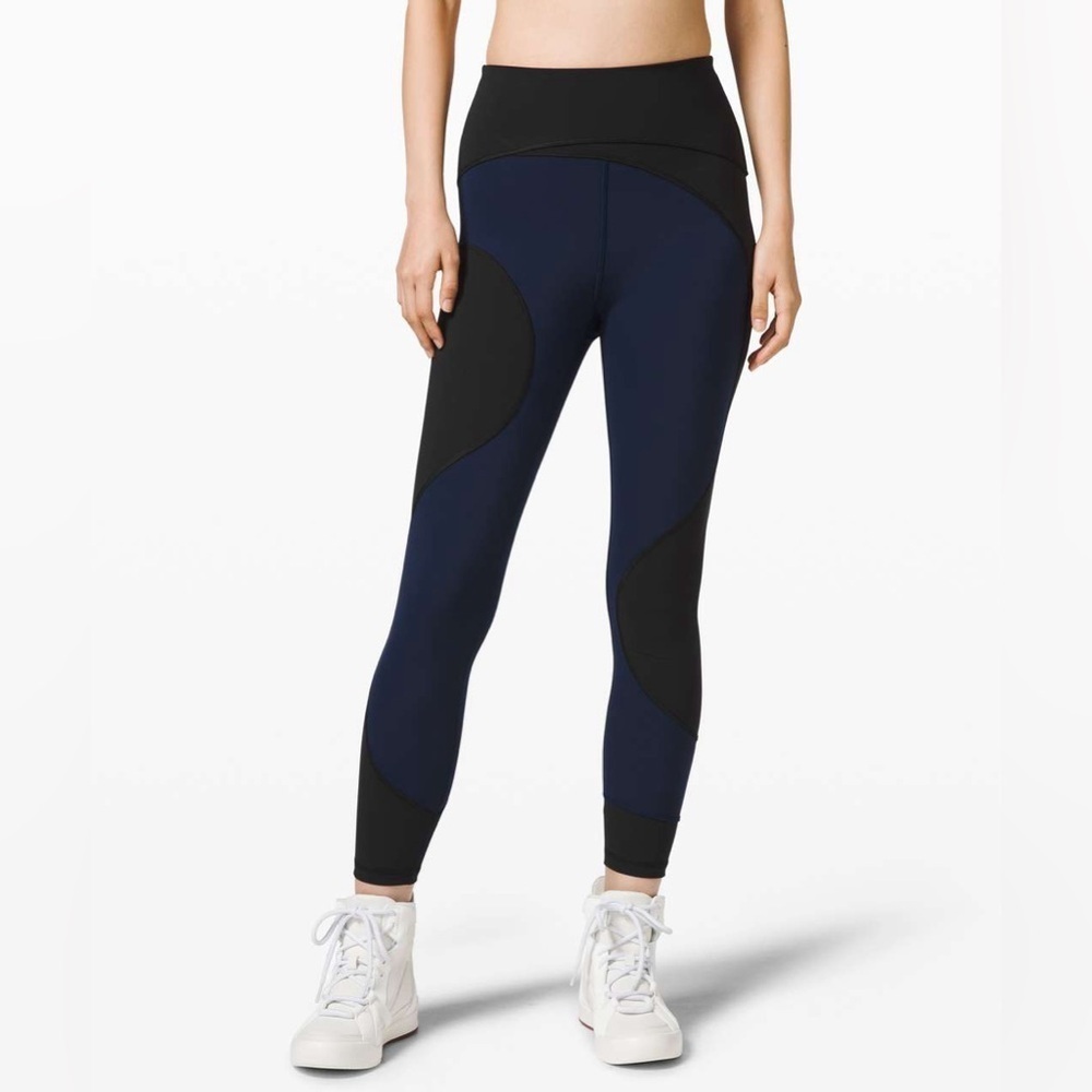 ✨Limited Edition Lululemon x Roksanda Inner Expanse Tight Black/Navy Size 4